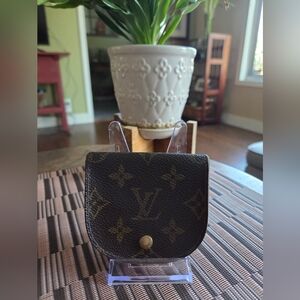 Authentic Louis Vuitton Monogram Coin Purse